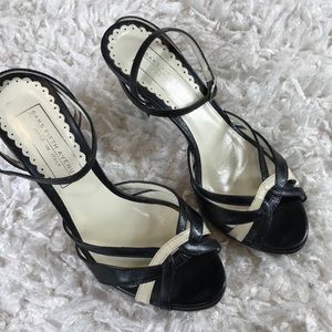 SAKS FITH AVENUE- ANKLE WRAP MADE IN ITALY HEELS